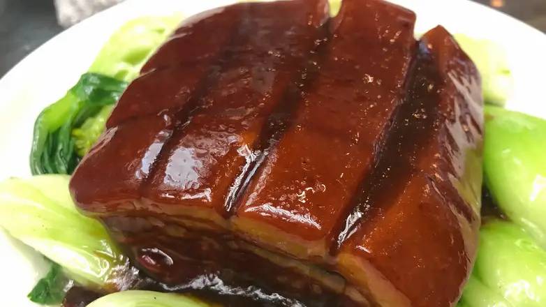 215. Dongpo Pork Hangzhou Style 杭州東坡肉